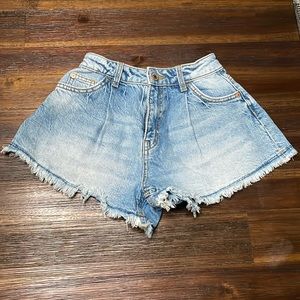 Zara Jean Shorts Size 6